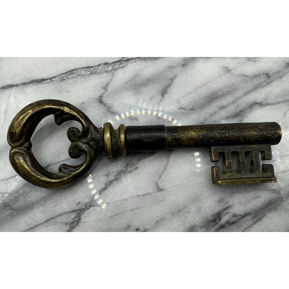 Large Decorative Skeleton Key Wall Decor Antique Style Brass 6"